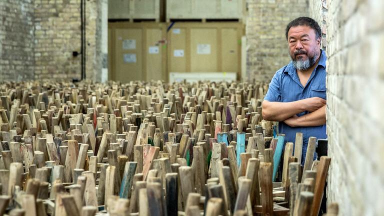 Ai Wei Wei in seinem Atelier im Prenzlauer Berg