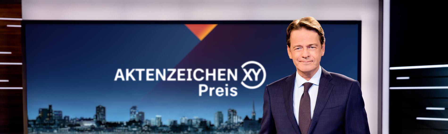 Moderator Rudi Cerne im Aktenzeichen XY ... Ungelöst Studio