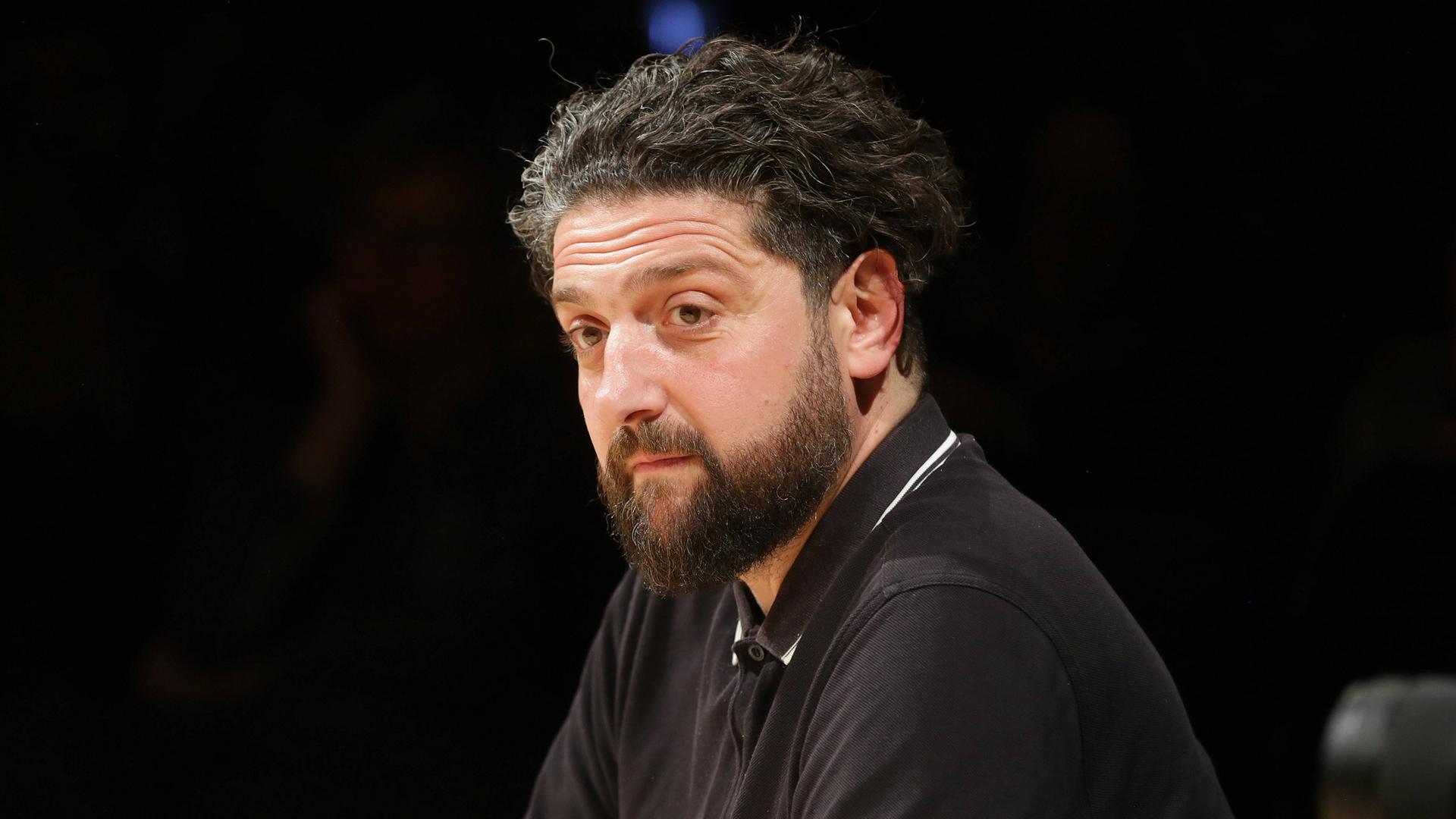 29.04.2024 Dortmund Veranstaltungsformat PentagonTalk im Dortmunder Dietrich-Keuning-Haus. Die Gesprächsreihe wird moderiert und kuratiert von dem jüdischen Lyriker Max Czollek und dem muslimischen Soziologen Aladin El-Mafaalani. 