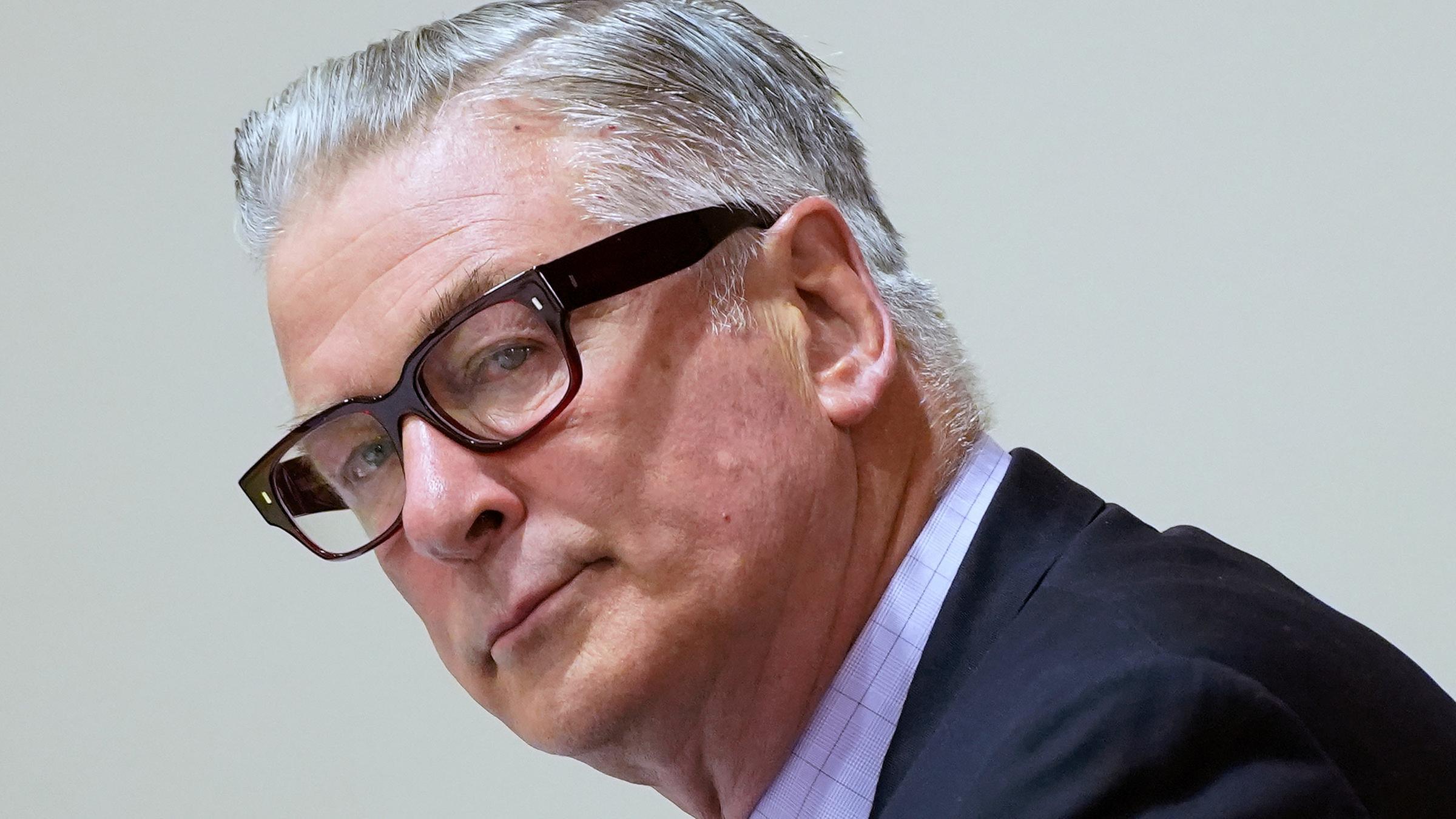 Alec Baldwin fordert finanzielle Entschädigung