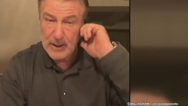Alec Baldwin übersteht Autounfall