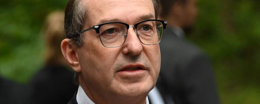 Alexander Dobrindt bei einem Statement zum Anschlag auf den CSD in Berlin