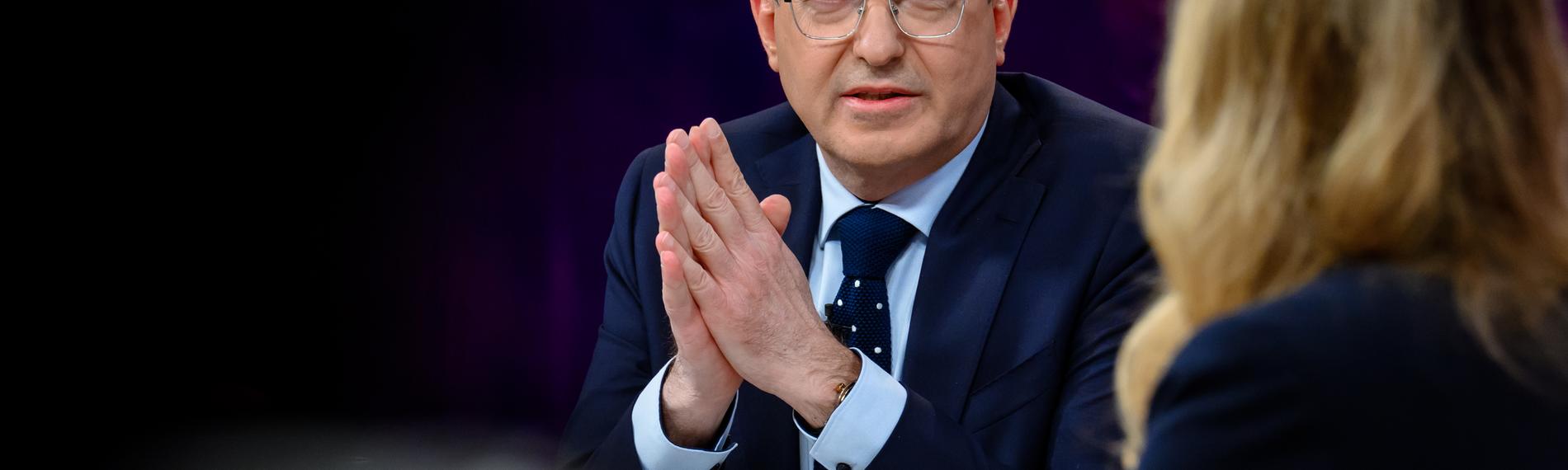 Alexander Dorindt bei Maybrit Illner