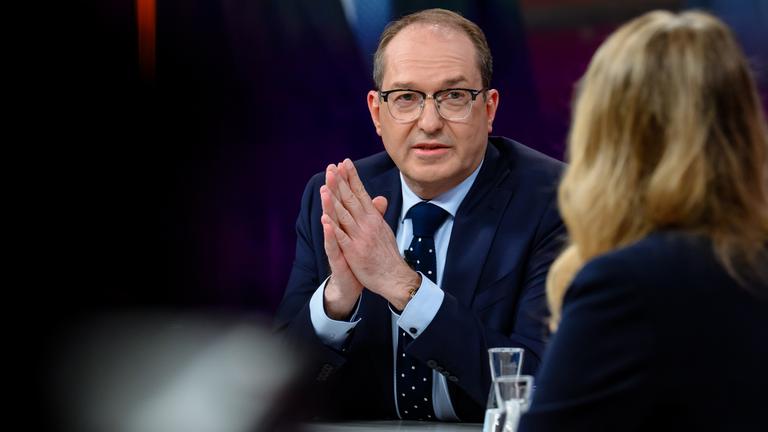 Alexander Dorindt bei Maybrit Illner