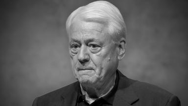 Filmemacher Alexander KLUGE im Alter von 94 Jahren.