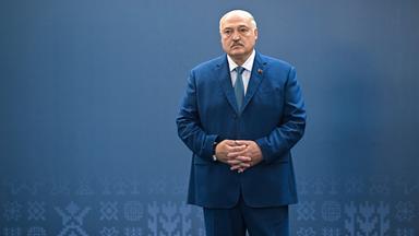 26.06.2025, Belarus, Minsk: Der belarussische Präsident Alexander Lukaschenko, aufgenommen vor der Plenarsitzung des Eurasischen Wirtschaftsforums.