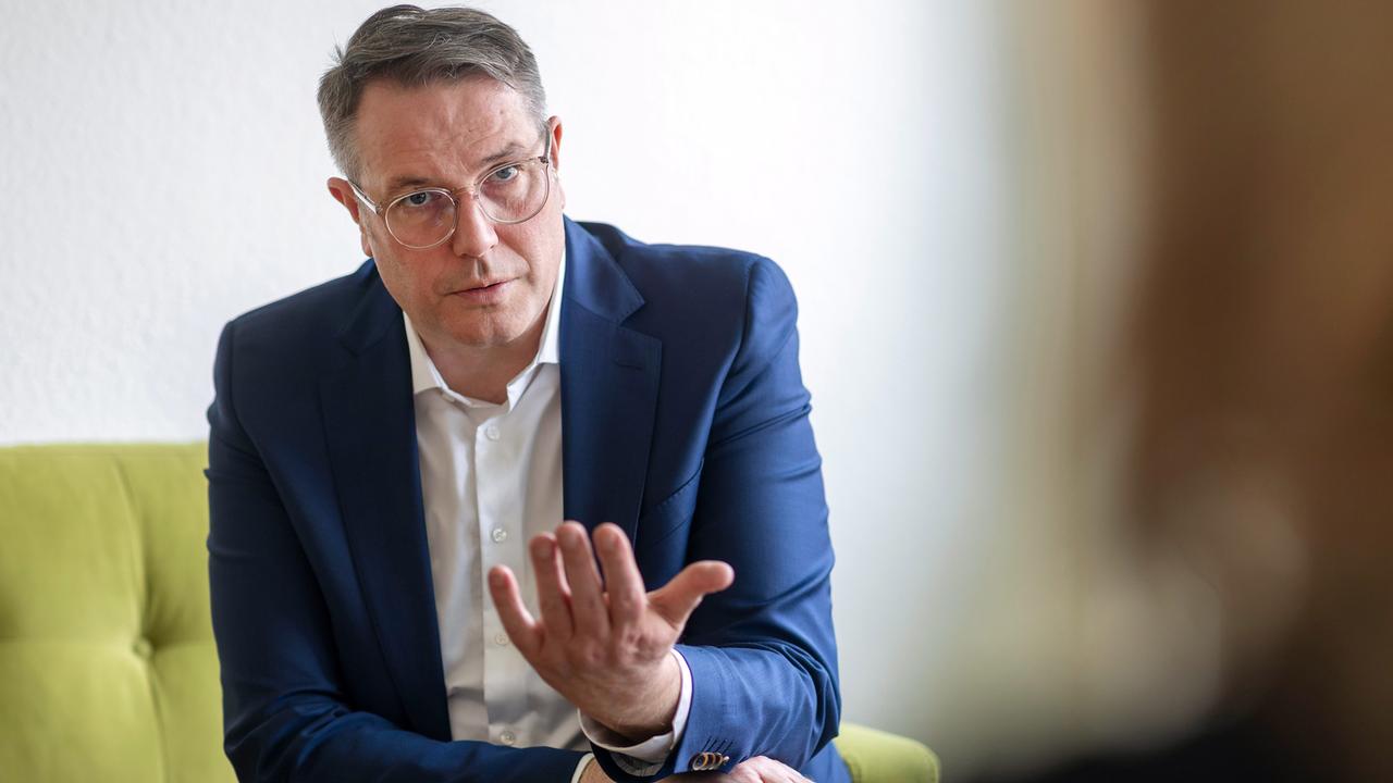 Alexander Schweitzer, aufgenommen am 27.04.2023 in Mainz