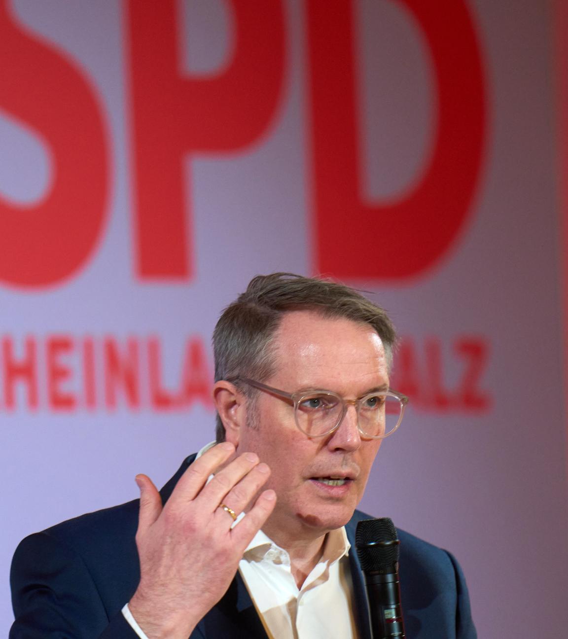 Der rheinand-pfälzische Ministerpräsident Alexander Schweitzer. 