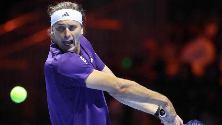 Tennisprofi Alexander Zverev spielt beim Showturnier in Riad