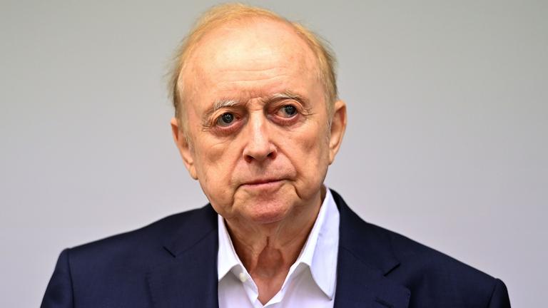 Alfons Schuhbeck bei seinem Strafverfahren wegen des Verdachts des Subventionsbetrugs
