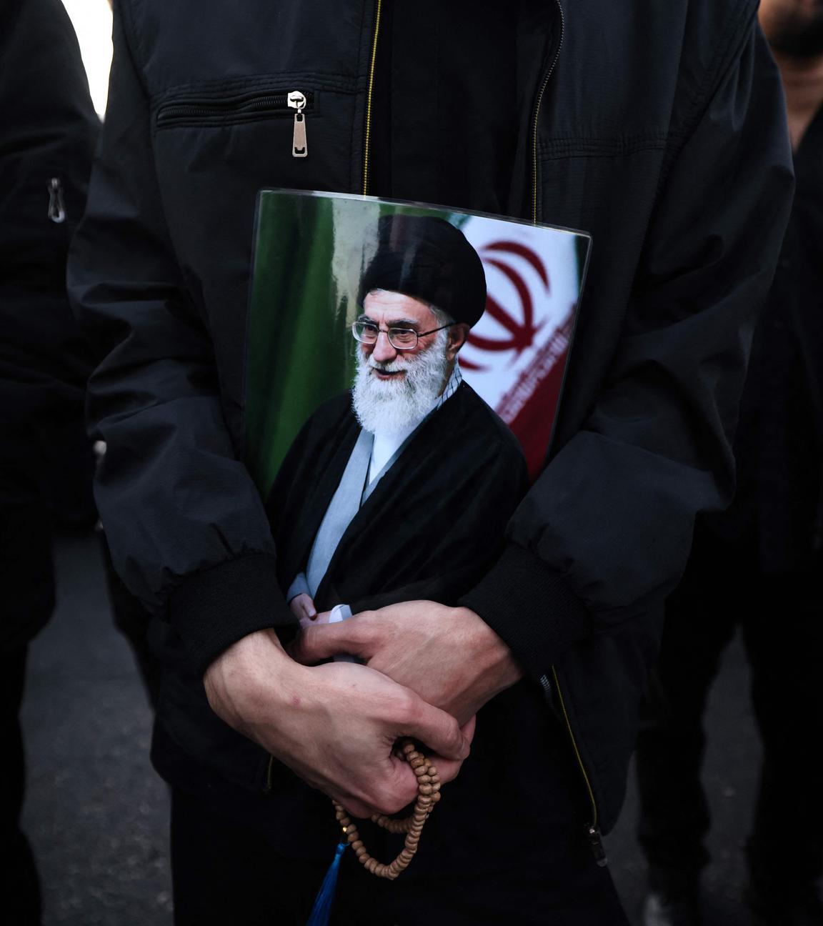 Wie geht es im Iran weiter, nachdem Ajatollah Ali Chamenei getötet wurde?