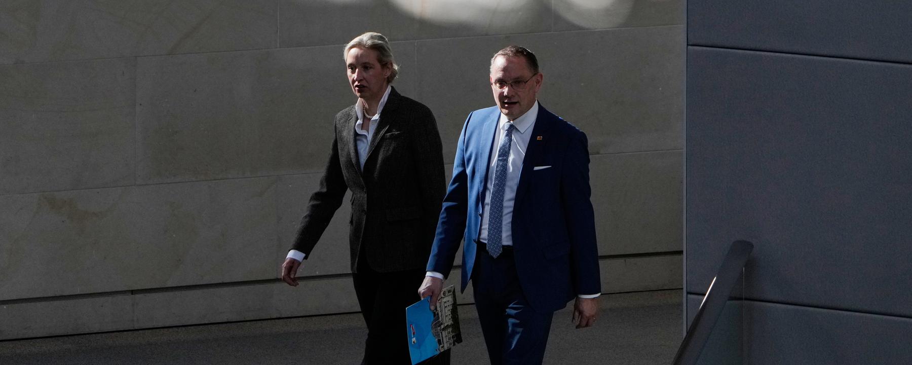 AfD-Politilker Alice Weidel und Tino Chrupalla am 18.03.2026 im Bundestag in Berlin.