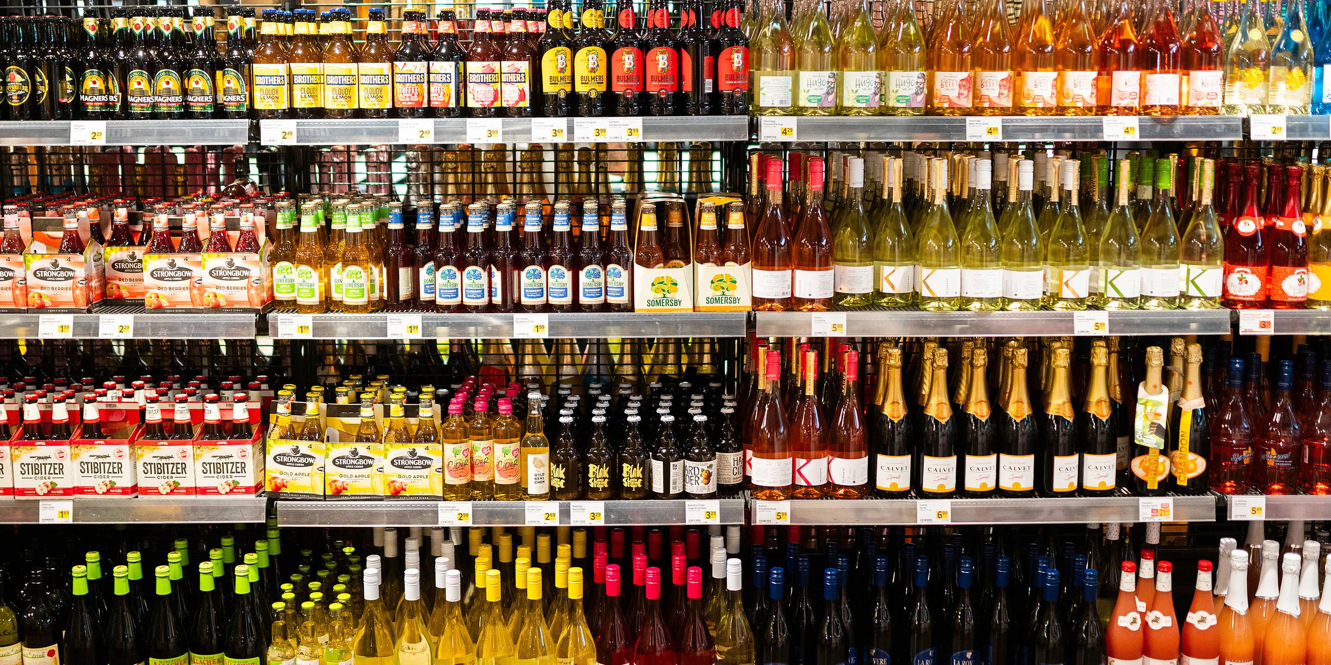 Alkoholische Getränke im Supermarkt