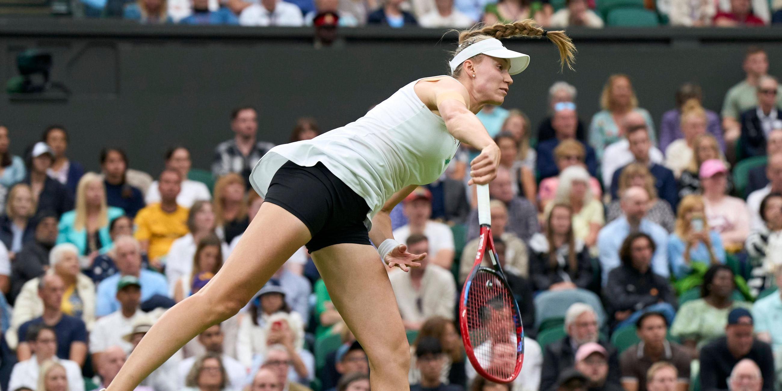 Shelby Rogers (USA) in schwarzer Unterwäsche