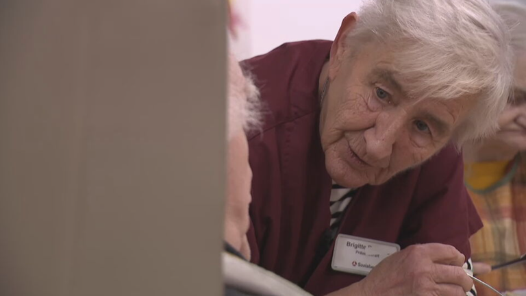 Altersarmut - Senioren müssen weiter arbeiten