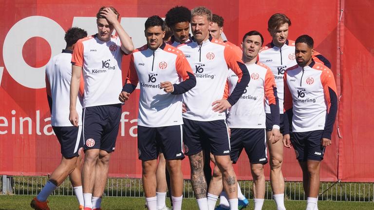 Nadiem Amiri im Training des FSV Mainz 05