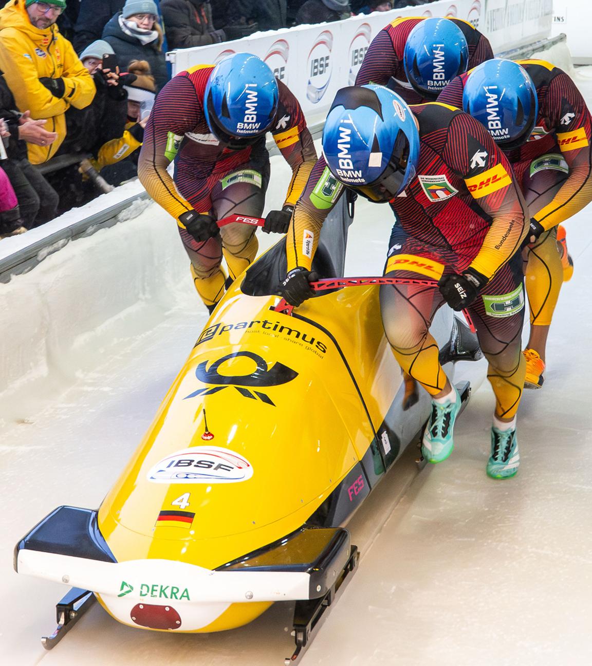 Adam Ammour, Issam Ammour, Joshua Tasche und Alexander Schaller (Deutschland) beim IBSF World Cup 2025/26 im Viererbob.