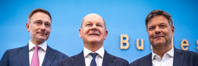 Olaf Scholz, Christian Lindner und Robert Habeck bei der Vorstellung des Bundeshaushalts 2025