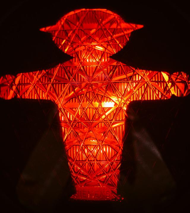 Ein roter Ampelmann in Berlin