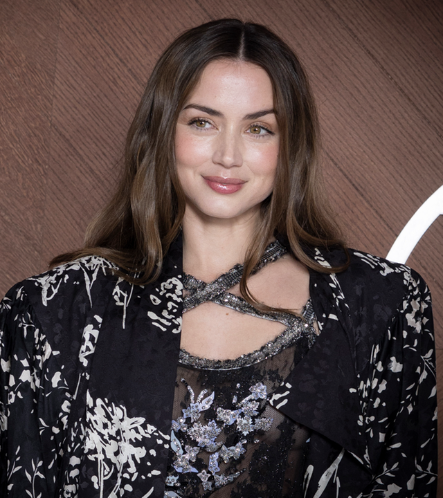 Ana de Armas auf der Pariser Fashionweek