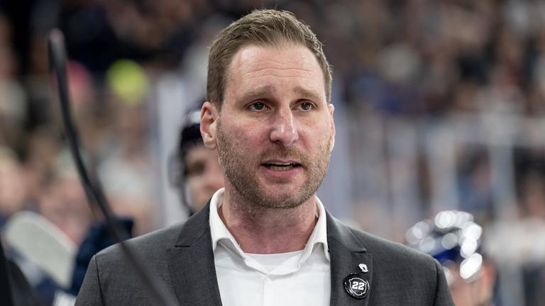 André Rankel als Assistenztrainer bei den Eisbären Berlin