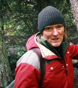 Andreas Kieling im Wald