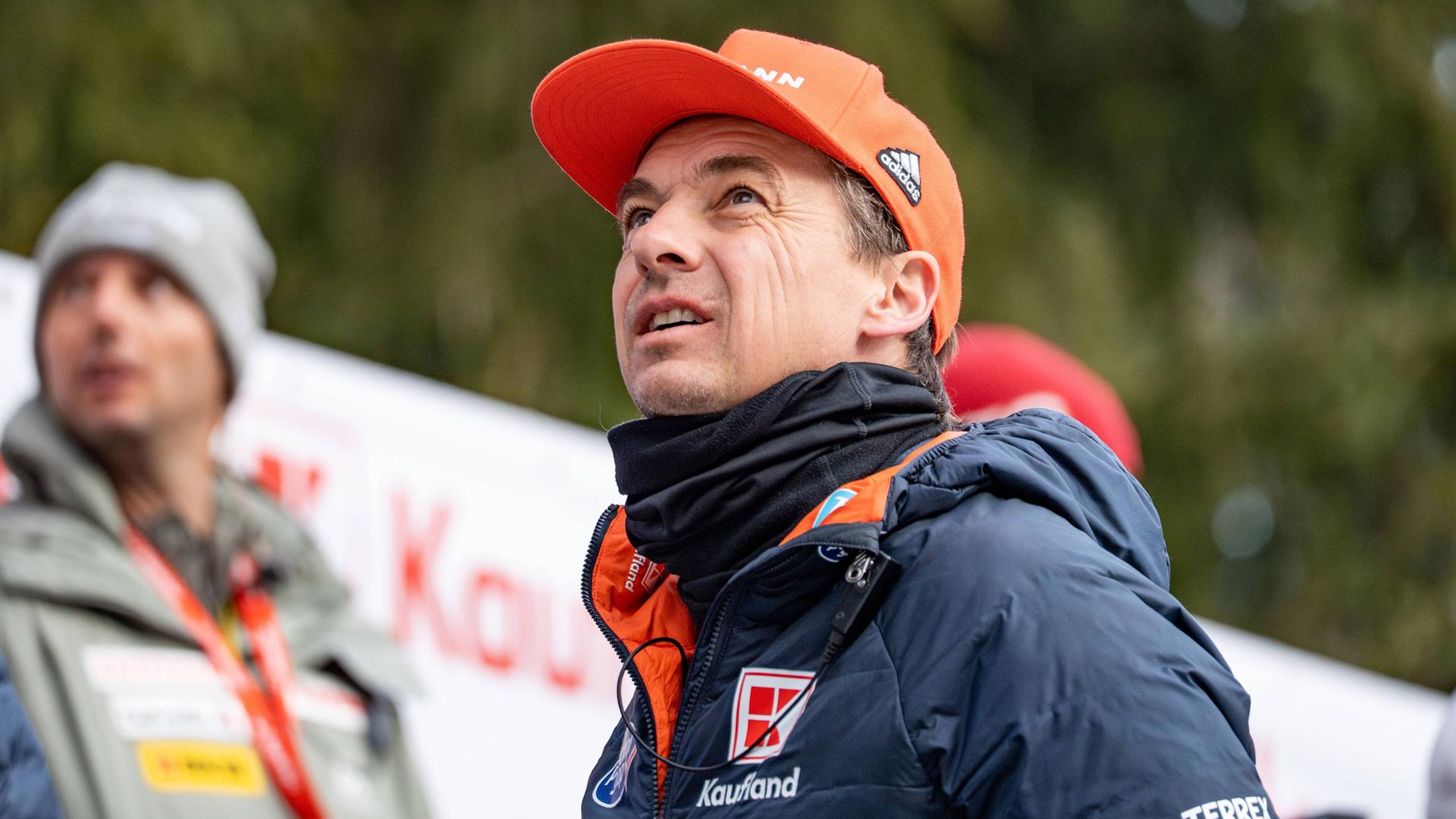 Der neue Skisprung-Bundestrainer Andreas Mitter am 23.01.2026 bei der Skiflug-WM in Oberstdorf.