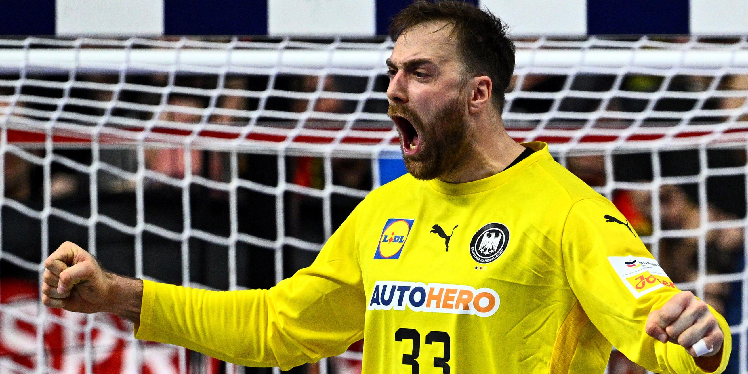 Deutschlands Torwart Andreas Wolff jubelt.