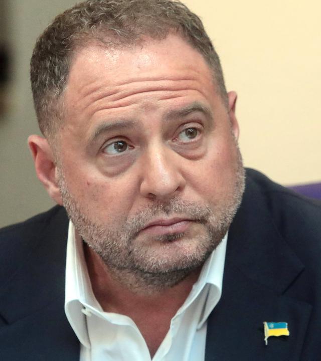 Der ehemalige Leiter des ukrainischen Präsidentenbüros Andrij Yermak nimmt am 13. Mai 2026 an einer Anhörung vor dem Hohen Antikorruptionsgericht der Ukraine in Kyiv teil.