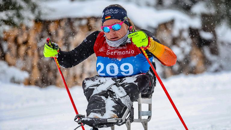 Deutschlands Anja Wicker in Aktion beim Rennen in Toblach am 14.02.2025.