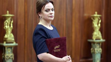 Die Vorsitzende der Stiftung "Verteidiger des Vaterlandes", Anna Tsivileva, auf ein Treffen mit dem russischen Präsidenten in Moskau am 01.06.2024.