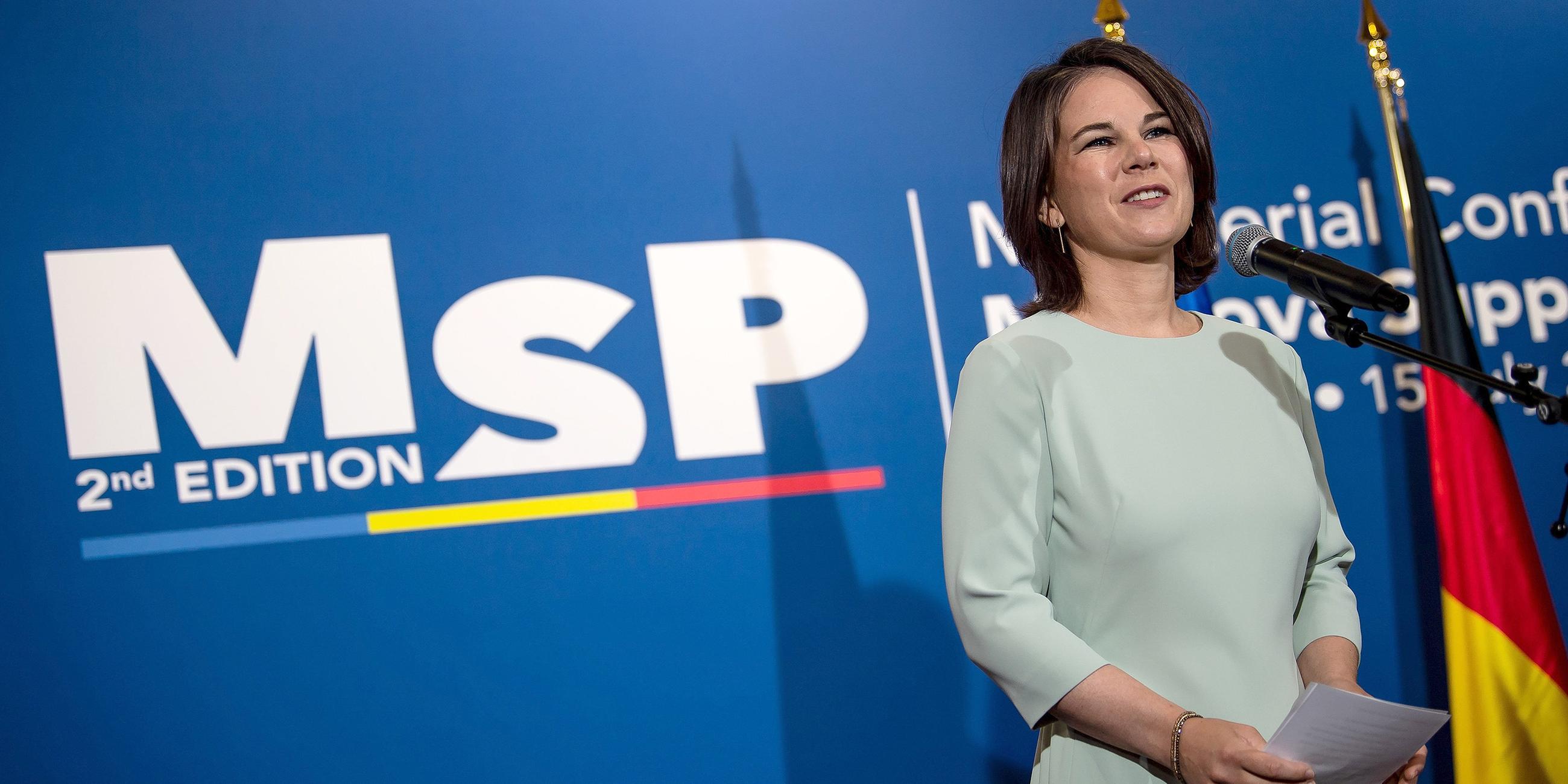 Annalena Baerbock bei Geberkonferenz in Rumänien