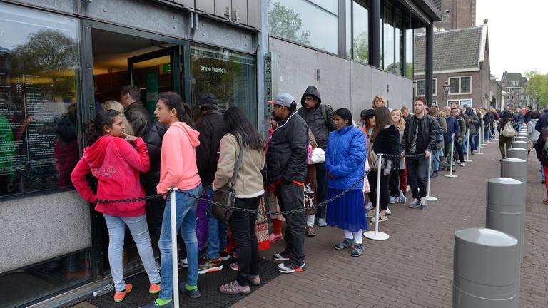 Besucherandrang am Anne Frank Haus in Amsterdam