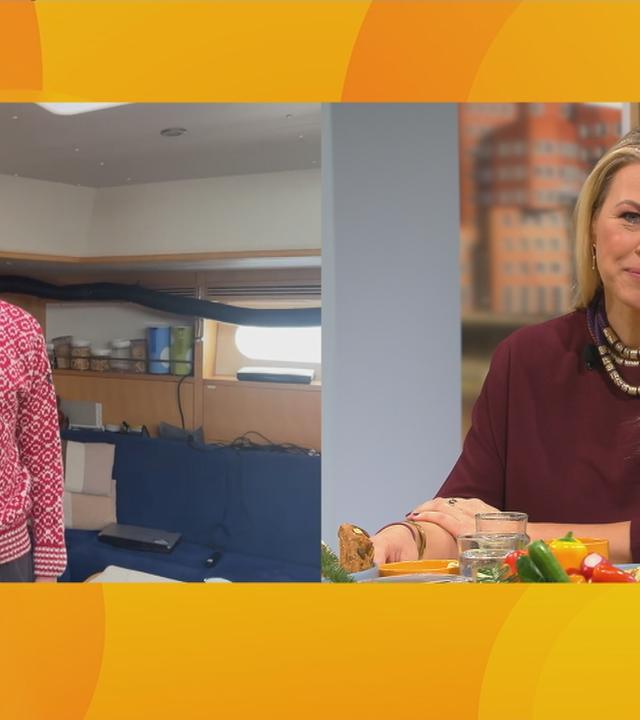 ZDF-Reporter Carsten Behrendt ist in einem Schaltgespräch mit "Volle Kanne"-Moderatorin Nadine Krüger.