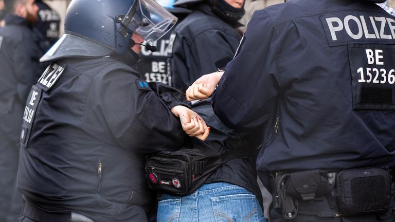 Polizei löst propalästinensische Demonstration auf