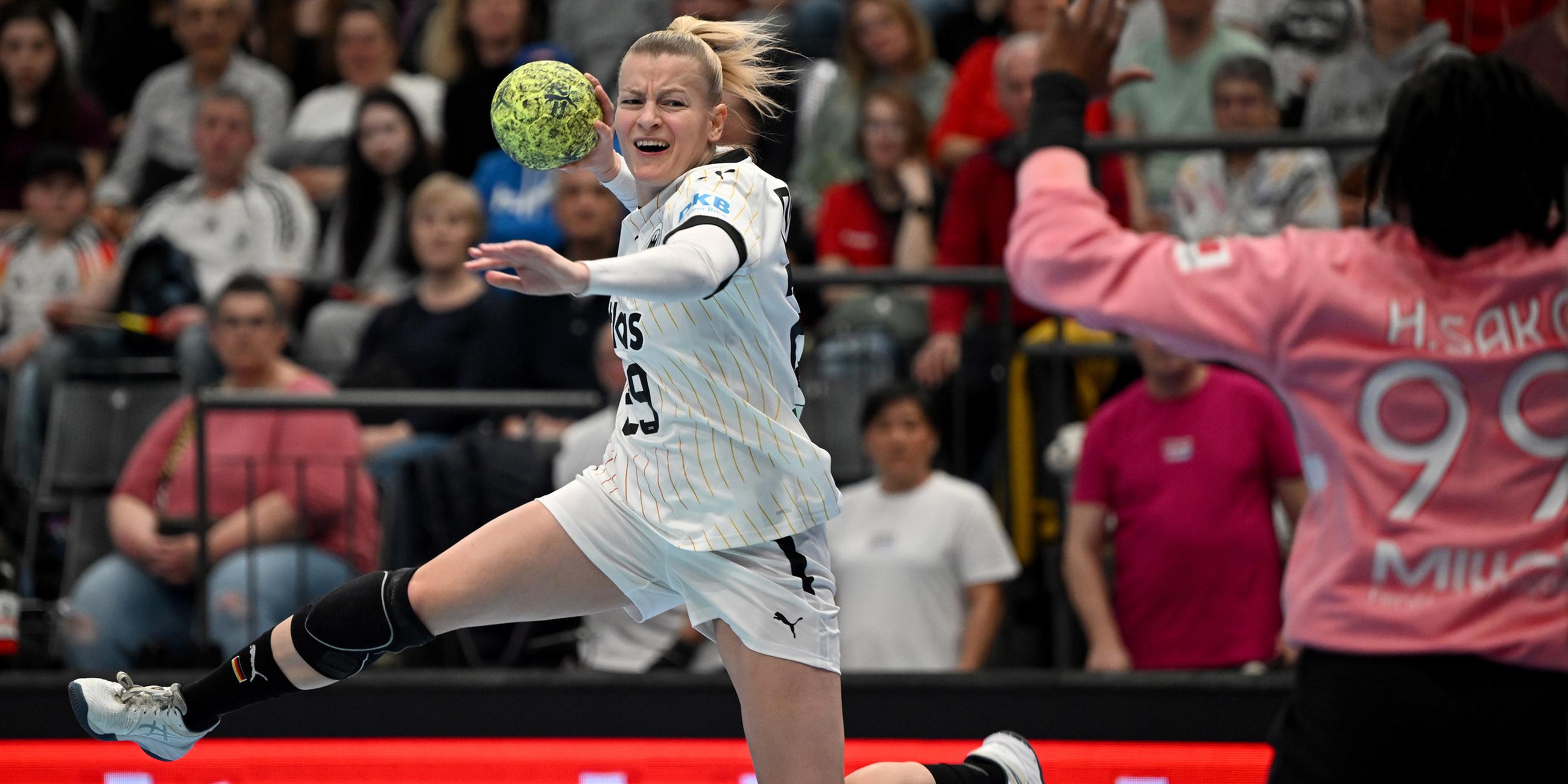 Antje Döll