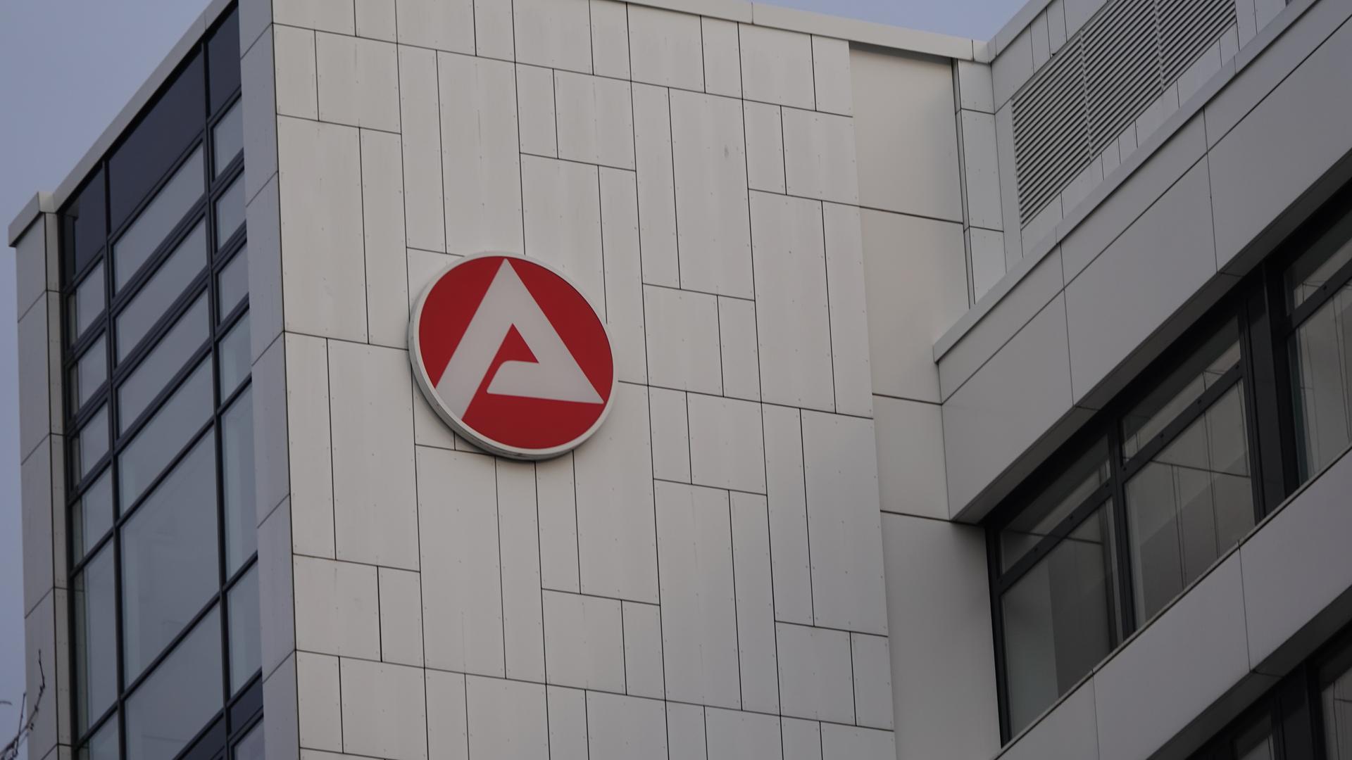 Nordrhein-Westfalen, Düsseldorf: Das Gebäude der Regionaldirektion NRW der Agentur für Arbeit in Düsseldorf.