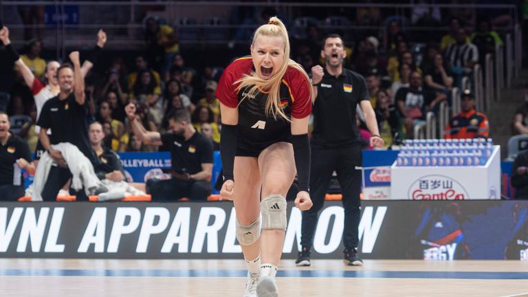 Anna Pogany jubelt am 08.06.2025.