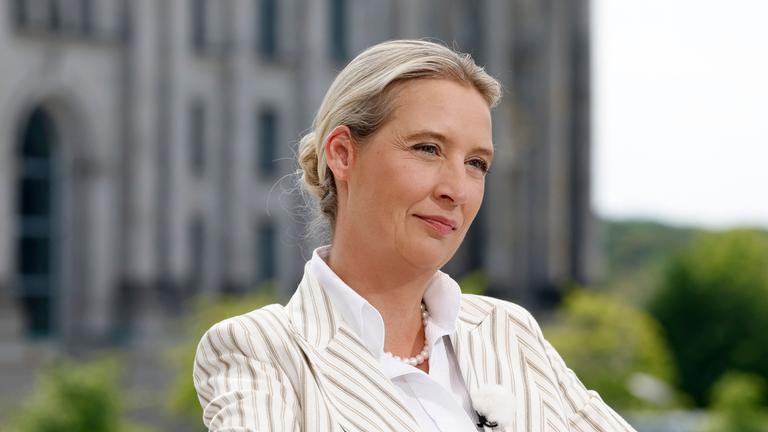 Berlin: Alice Weidel (AfD), Parteivorsitzende, im ARD-Sommerinterview "Bericht aus Berlin"