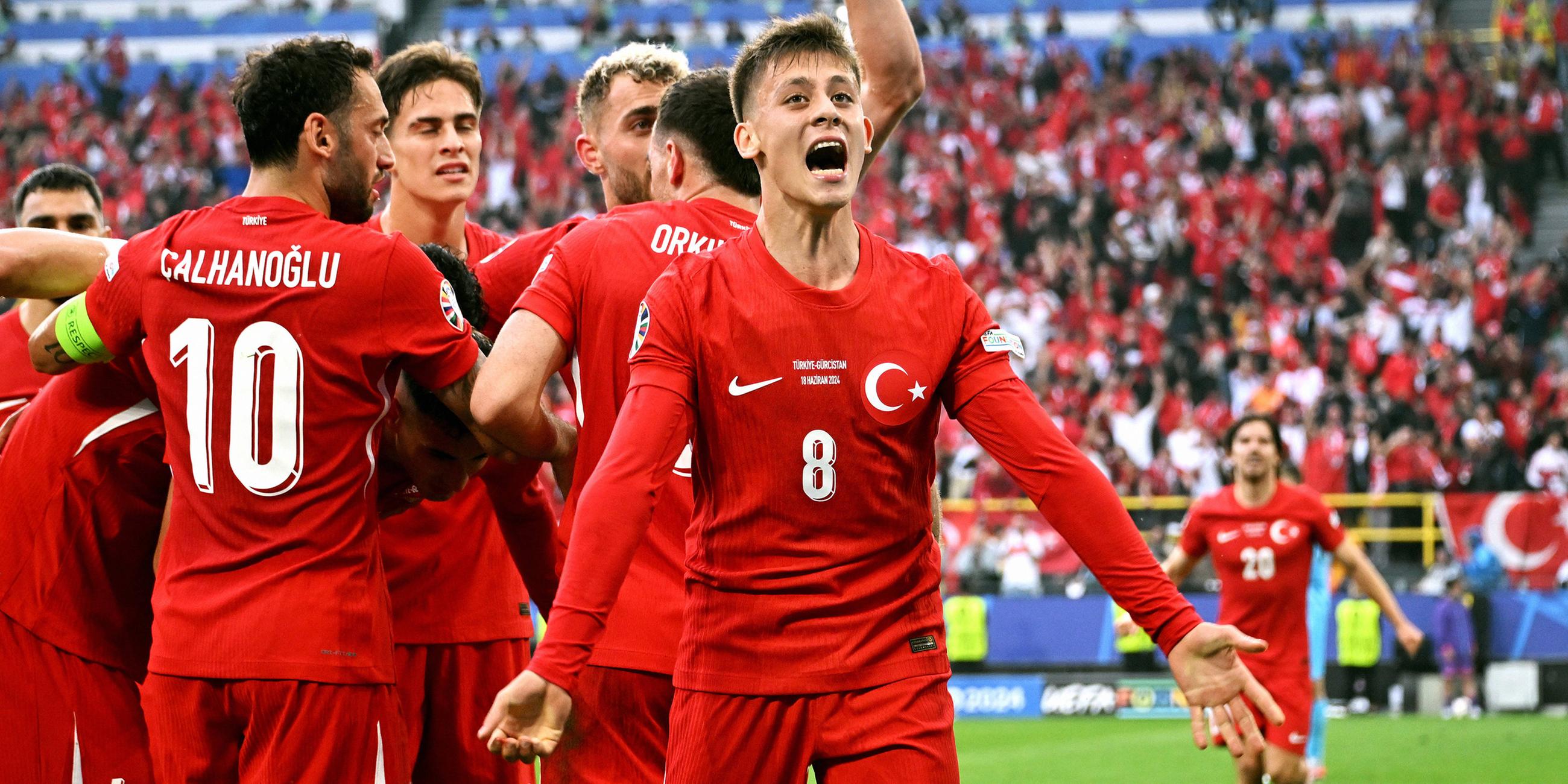 Jubel Arda Güler (TUR) nach dem Tor zum 1:0.