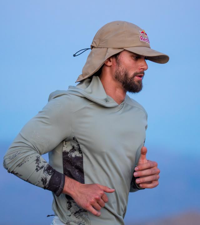 Extremsportler Arda Saatci bei seinem Lauf durch den US-Bundesstaat Kalifornien.