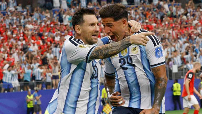 Messi (Argentinien) jubelt.