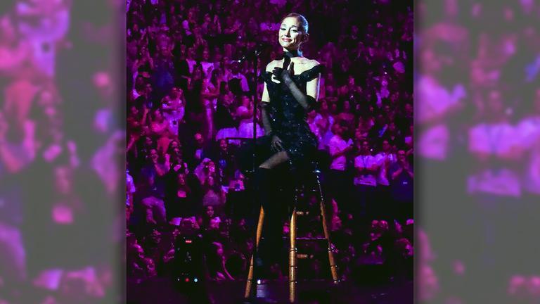 Ariana Grande bei ihrem Konzert in London