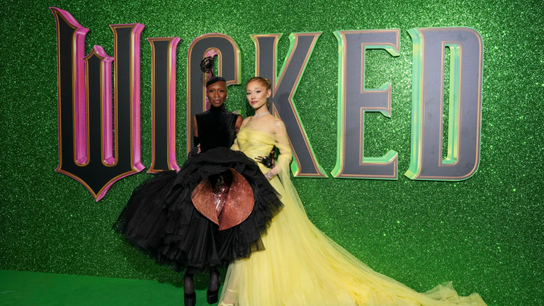 Ariana Grande und Cynthia Erivo 