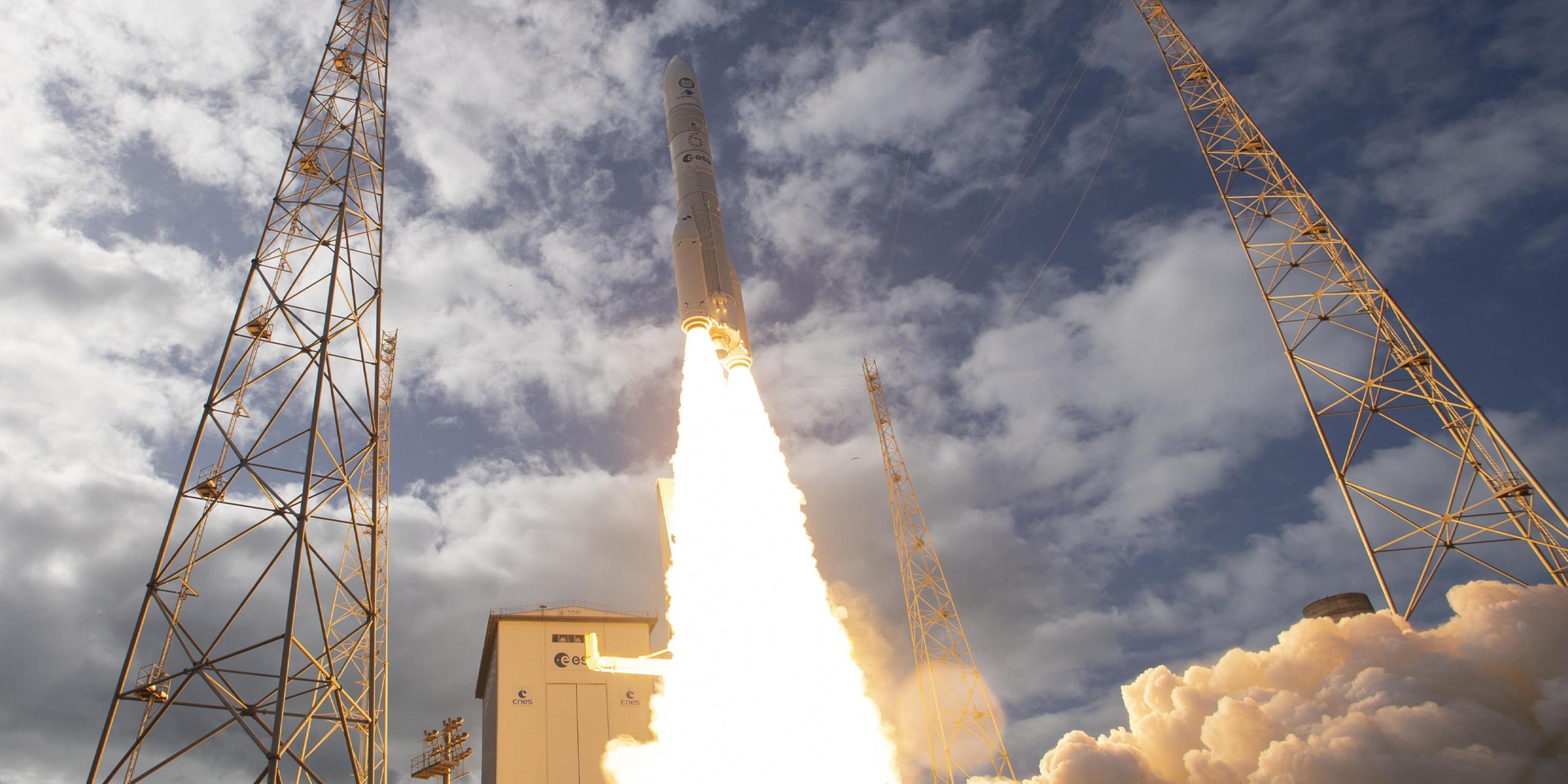 Erstflug der Ariane 6 die vom europäischen Weltraumbahnhof in Kourou in  Französisch-Guayana am 09.07.2024 erstmals startet. 