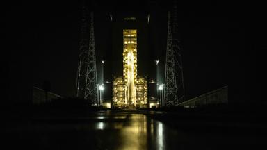 Die Trägerrakete Ariane 6 der Europäischen Weltraumorganisation (ESA) vor ihrem Jungfernstart im Raumfahrtzentrum Guayana in Kourou, Französisch-Guayana.