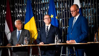 LKS 20260914 (L to R) President of the European Council António Costa, Prime Minister Petteri Orpo of Finland and Federal Chancellor of Germany Friedrich Merz during the leaders' joint press conference of The European Arctic Summit in Rovaniemi, Finland, on September 14, 2026. The aim of the summit is to strengthen the EUs common strategic approach to the Arctic region as its geopolitical significance continues to grow rapidly.