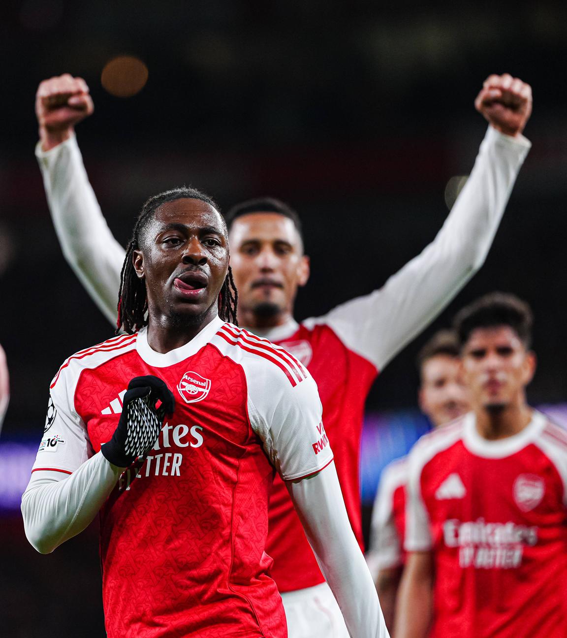 Champions League: Arsenal - Leverkusen, Torschütze Eberechi Eze jubelt über seinen Treffer zum 1 zu 0.