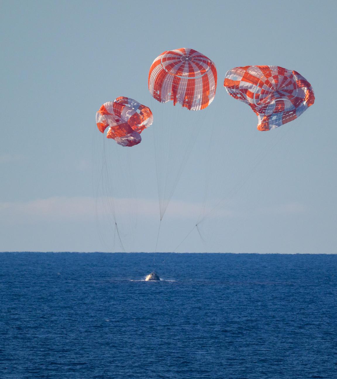 Mit der erfolgreichen Landung geht die zehntägige Mondmission zu Ende.