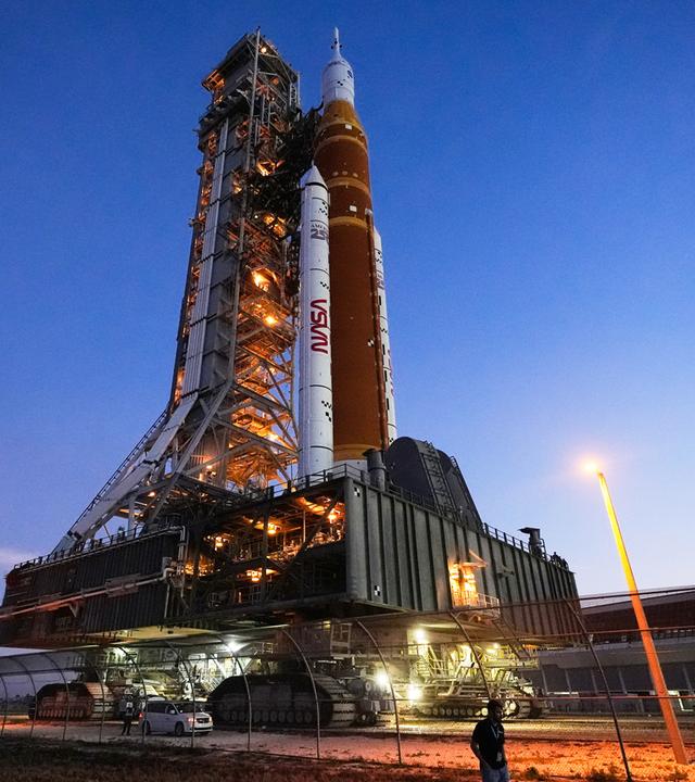 NASA Artemis Moonshot